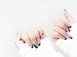 -悦指间美甲美睫