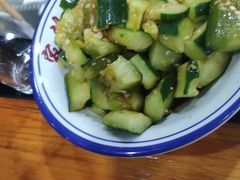 -三里屯土灶炖公鸡地锅鸡(江东店)