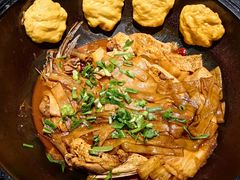 -锅老头海鲜铁锅炖
