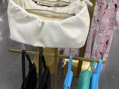 -URBAN REVIVO(济南世茂广场店)