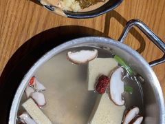 -呷哺呷哺 黄金牧场 (新中关购物中心店)