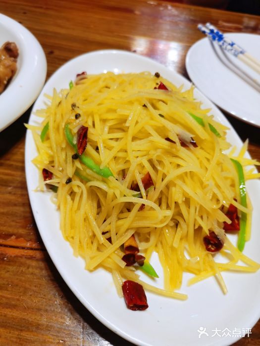 川外川(星海店)炝拌土豆丝图片