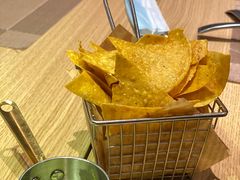 -杏荟旋转餐厅(广州爱群店)