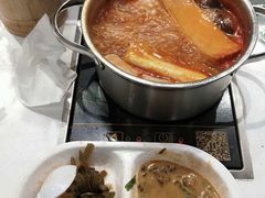 -百品聚旋转火锅(号外店)