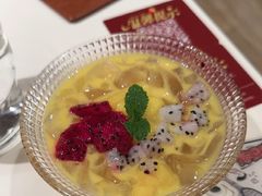 -巷子宽·酸菜鱼(迪士尼小镇店)