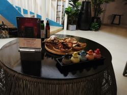 -新蝶变皮肤管理中心