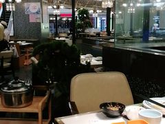大堂-洪氏嗨捞·猪肚鸡火锅(阳光天地店)