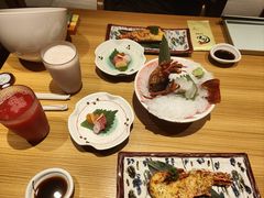 -花和海鲜自助(梅江店)