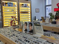 -康利眼镜·蔡司战略合作店(龙泉书房店)