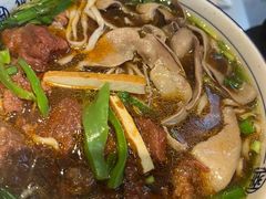 红烧牛肉腰花面-镇南锅盖面馆(解放路店)