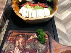 -热火朝天鲜切牛肉火锅(南强街巷店)