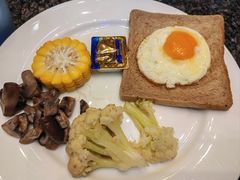 -上海齐鲁万怡大酒店·辣椒屋咖啡厅