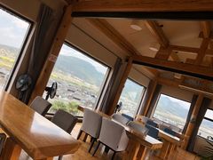靠窗位-无有景观餐厅·铜瓢牛肉·下午茶