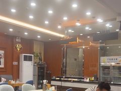 -高玛纳驴肉火烧(一世界店)