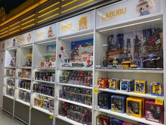 -泡泡玛特POPMART(上海环球港店)