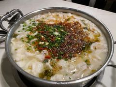 -德林酸菜鱼火锅(南丹店)