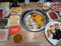 -季季红火锅(长沙步行街店)