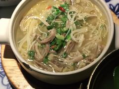 -卢大鲜鱼头捞饭(美利广场店)