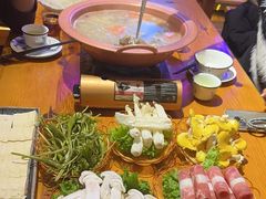 -民食香·腊排骨野生菌美食(木府店)