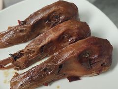 鸭头-老火车站牛肉粉