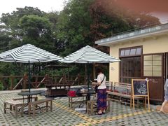 莲花湖畔好食区-广州市石门国家森林公园