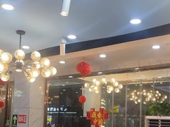 -休记光头香辣蟹干锅(绵竹店)