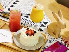 -小涵家蛋糕·咖啡(金山湖花园店)