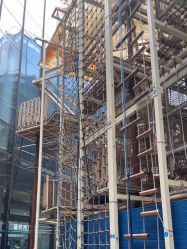 -PIPIKINGDOM皮皮王国欢乐号(欢乐海岸购物中心店)