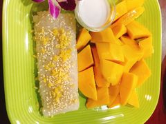 -Dang restaurant (patong phuket)