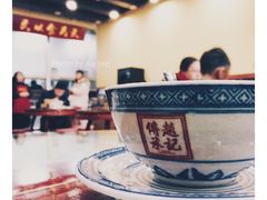 -赵记传承特色牛奶甜品(泉城广场店)