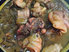 -华龙特色大骨鸡农家菜馆