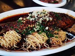 炝锅鱼-花楸树下(观水路店)
