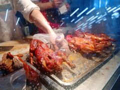 -上海枇杷烤鸭(燕丰商场店)