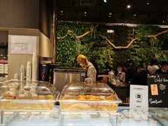 面包甜点陈列柜-Seesaw Coffee(环贸iapm店)