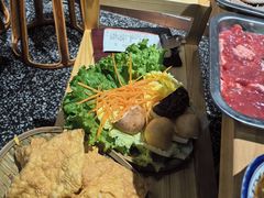 -王奋斗贵州酸汤牛肉火锅
