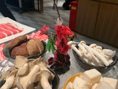 山珍菌菇拼盘-新一哥粤菜火锅(瑞金店)