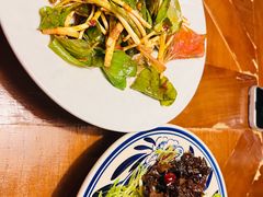 -雀舞云南菜(天津天河城购物中心店)