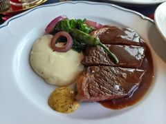 -福楼毕斯罗F Bistronome(国贸商城约会地标景观店)