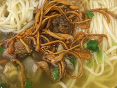-春阳水饺(香槟广场店)