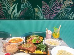-SHADOWS•Bistro&Eatery(安福路店)