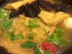 -三鞭一花·独一处·元英砂锅(海光寺店)