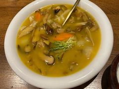 松茸花胶鸡-敏珠拉姆藏餐·南京厨房(富春江东街店)