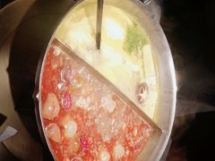 -湊湊火锅·茶憩(新中关购物中心店)