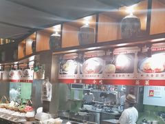 -六合居·明厨亮灶餐厅(成双大道店)