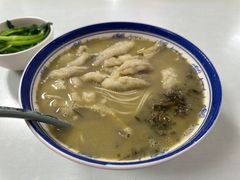 -明呈黄鱼面馆(斜土路店)