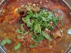 -鹍记特色牛杂面