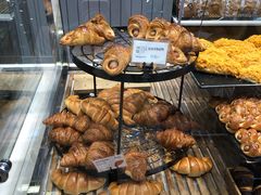 -巴黎贝甜(常德路店)