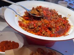 -阿瓦山寨·湘菜现炒·剁椒鱼头王(咸阳总店)