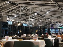 大堂-稻香酒家·34年老字号·港式粤菜(汉街店)