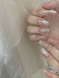 -IDO美甲美睫